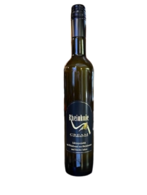 Rheinknie Cremelikör mit frische Sahne                     